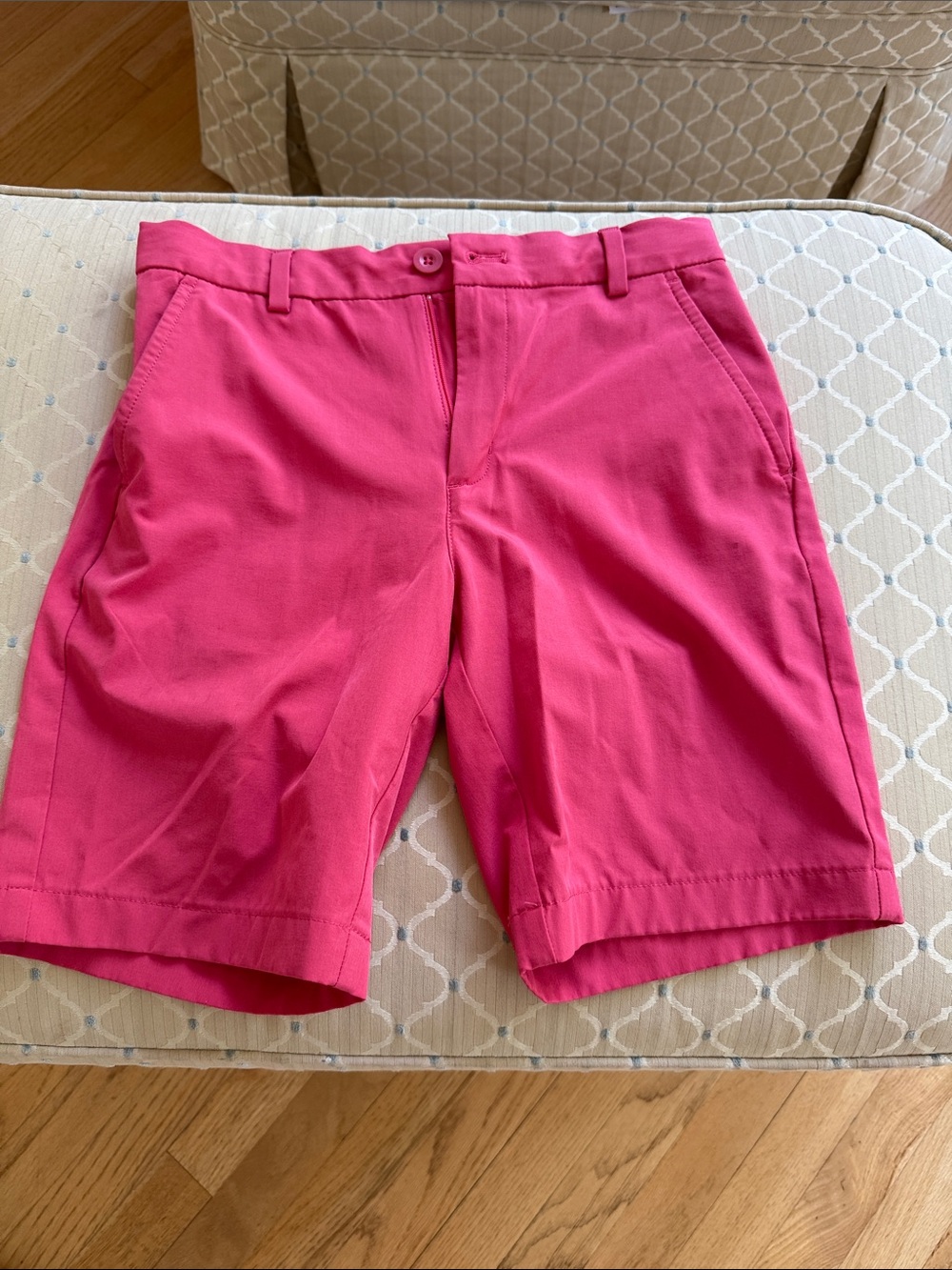 Vineyard Vines Performance Shorts, size 12